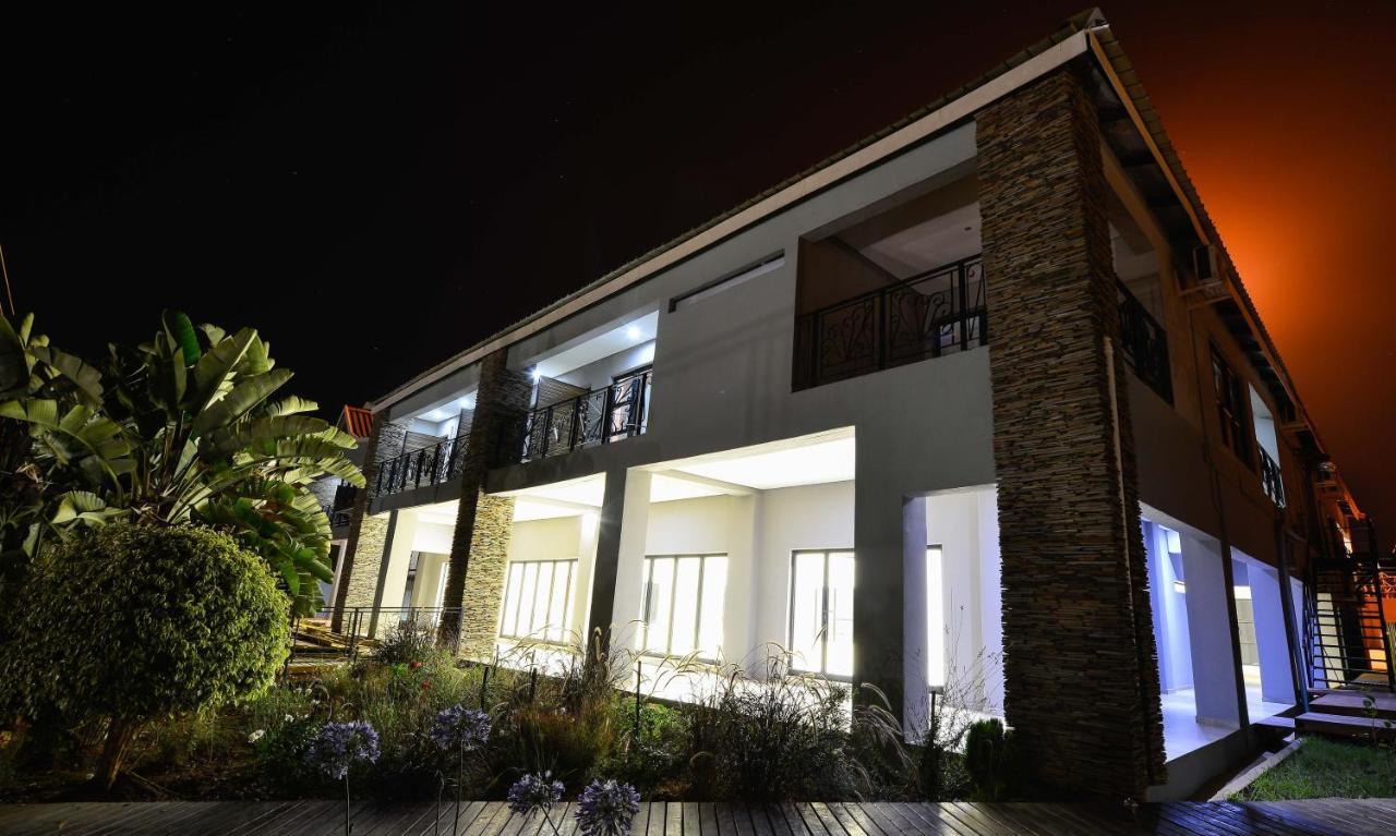 Serurubele Boutique Hotel Bosbokrand Екстер'єр фото